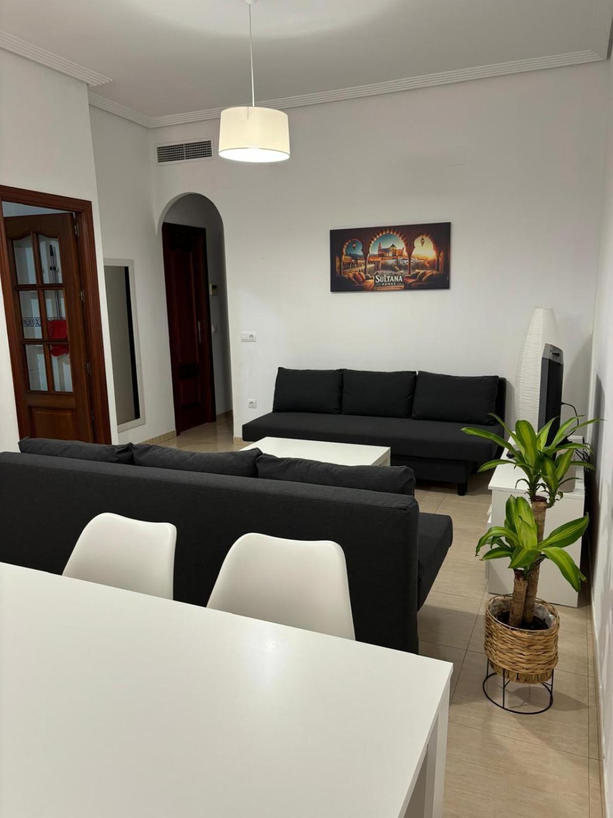 Sultana Homes Cordova Esterno foto